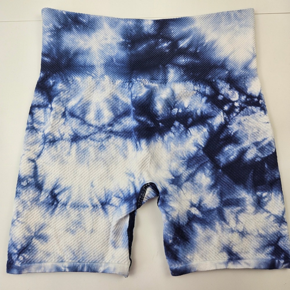 Sweaty Betty Mindful Seamless yoga Shorts blue white tie dye, size S US‎ 4/6